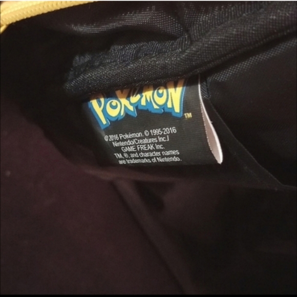 Pokemon Pikachu backpack - Picture 5 of 9